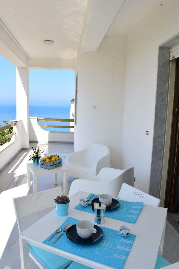 La Casa Di Carta Apartment Borgo Bonsignore Bagian luar foto